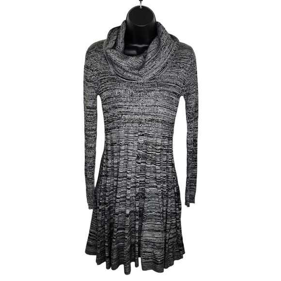 Calvin Klein ribbed cowl neck sweater dress size Small - Picture 2 of 7